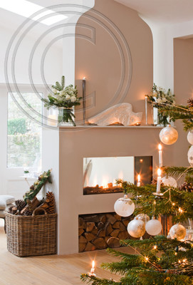 51864