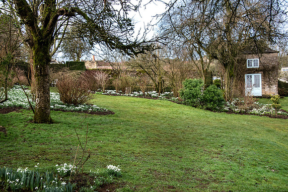 Upton Wold garden