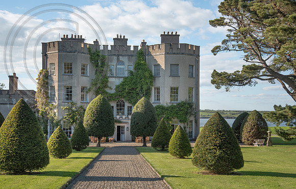 GLIN CASTLE
